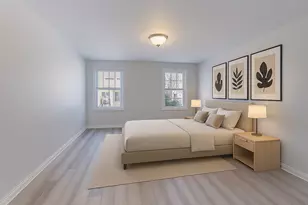 418 Kresswood Dr, McHenry, IL 60050 - Photo 9