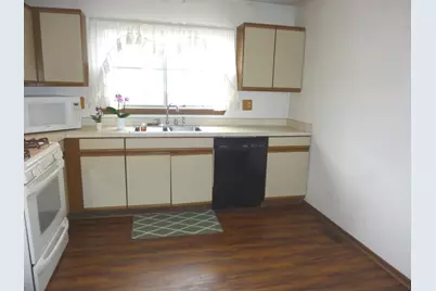 411 Drake Circle #411, Schaumburg, IL 60193 - Photo 9