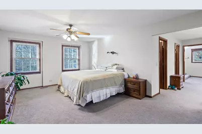 840 Mobile Court, Naperville, IL 60540 - Photo 13