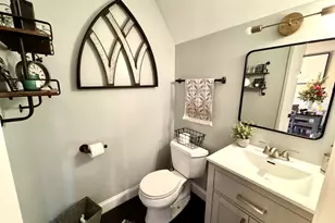 83 Keeneland Ct, Grayslake, IL 60030 - Photo 11