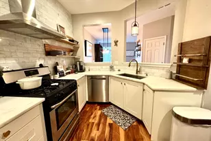 83 Keeneland Ct, Grayslake, IL 60030 - Photo 3