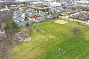 532 Jennifer Cir, Mundelein, IL 60060 - Photo 25