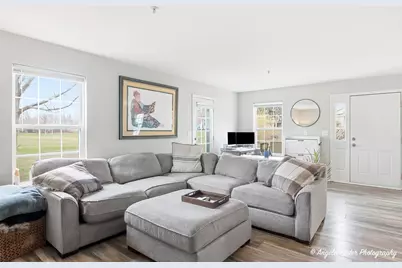 532 Jennifer Circle, Mundelein, IL 60060 - Photo 5