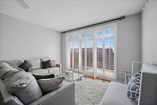 5055 Madison St, Skokie, IL 60077 - Photo 9