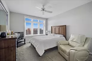 5055 Madison St, Skokie, IL 60077 - Photo 11