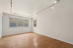 1538 W Chase Ave, Chicago, IL 60626 - Photo 5