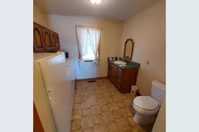 36 Illinois 17 Highway, New Windsor, IL 61465 - Photo 27