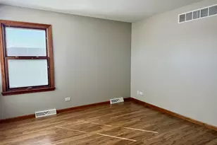 298 Sunset Blvd, Oglesby, IL 61348 - Photo 17