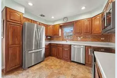 16417 Claire Lane, South Holland, IL 60473 - Photo 7