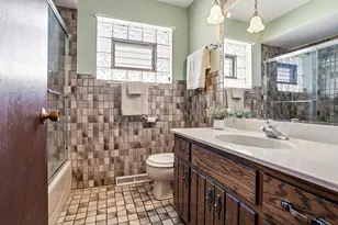5707 W 90th Pl, Oak Lawn, IL 60453 - Photo 15