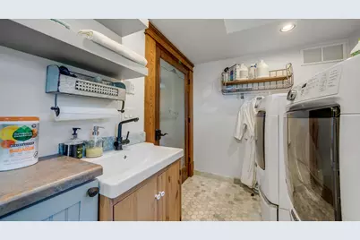 409 N State Street, Franklin Grove, IL 61031 - Photo 61