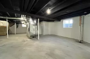 601 E Hickory St, Chatsworth, IL 60921 - Photo 17