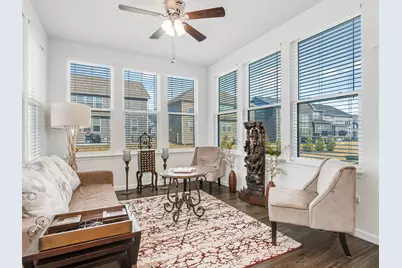 2552 Weatherbee Lane, Naperville, IL 60563 - Photo 13