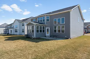 2552 Weatherbee Ln, Naperville, IL 60563 - Photo 35