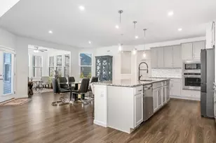 2552 Weatherbee Ln, Naperville, IL 60563 - Photo 9