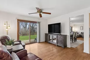 23W302 Cambridge Ct, Glen Ellyn, IL 60137 - Photo 15