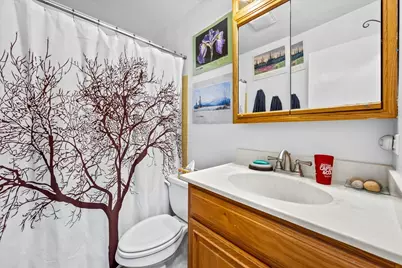 1052 Southbury Lane #B1, Wheeling, IL 60090 - Photo 9