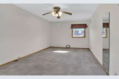 8819 W 84th Street, Justice, IL 60458 - Photo 9