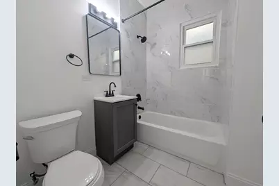 1520 W Melrose Street #2F, Chicago, IL 60657 - Photo 13