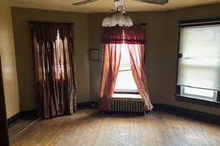 519 N Broadway St, Joliet, IL 60435 - Photo 9