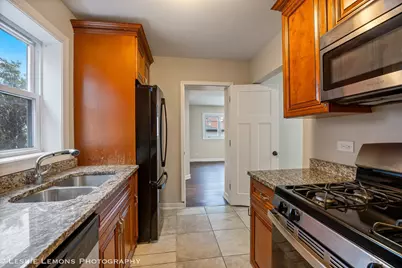 2111 S 24th Avenue, Broadview, IL 60155 - Photo 11