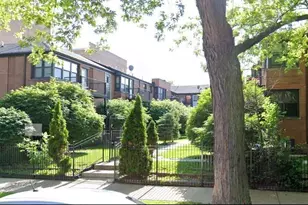 7320 N Winchester Ave, Chicago, IL 60626 - Photo 1