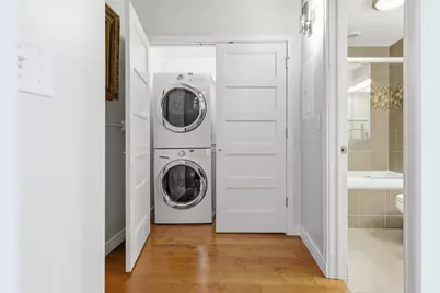 212 N Center Street #205, Bloomington, IL 61701 - Photo 29