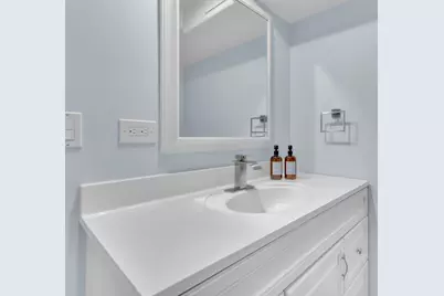 2112 N Sawyer Avenue #I, Chicago, IL 60647 - Photo 19