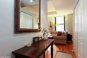 208 W Washington St, Chicago, IL 60606 - Photo 3