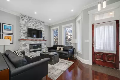 4234 S St Lawrence Avenue, Chicago, IL 60653 - Photo 5