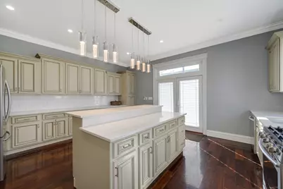 4234 S St Lawrence Avenue, Chicago, IL 60653 - Photo 11