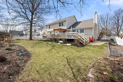 1020 Berkshire Court, Sycamore, IL 60178 - Photo 7