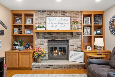 1020 Berkshire Court, Sycamore, IL 60178 - Photo 25