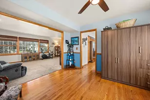 1020 Berkshire Ct, Sycamore, IL 60178 - Photo 17