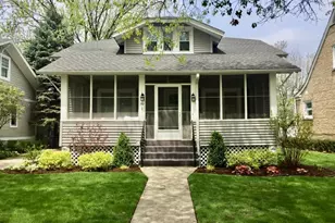 130 Belle Plaine Ave, Park Ridge, IL 60068 - Photo 1