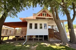 622 N Monroe St, Clifton, IL 61727 - Photo 57