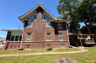 622 N Monroe St, Clifton, IL 61727 - Photo 59