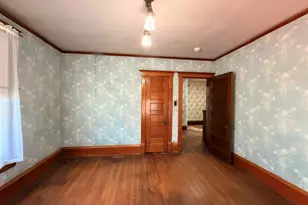 622 N Monroe St, Clifton, IL 61727 - Photo 43