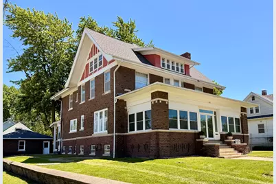 622 N Monroe Street, Clifton, IL 61727 - Photo 1