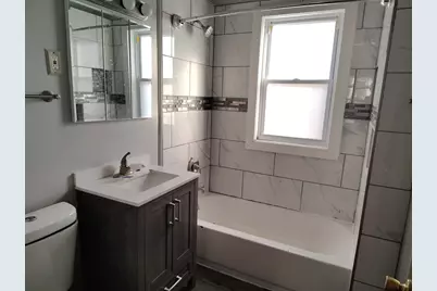 5541 W Grace Street, Chicago, IL 60641 - Photo 11