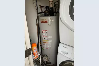 3711 S Damen Avenue #3, Chicago, IL 60609 - Photo 9