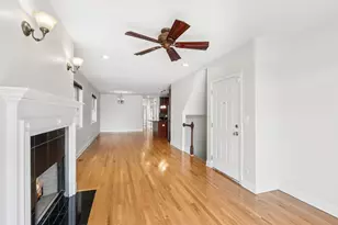 2826 W Harrison St, Chicago, IL 60612 - Photo 3