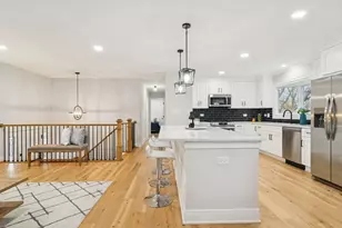 1420 Hassell Rd, Hoffman Estates, IL 60169 - Photo 7