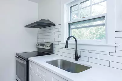 15W355 Harvard Street E, Elmhurst, IL 60126 - Photo 5