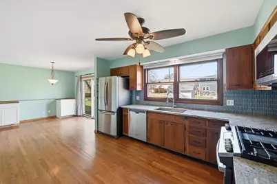 203 Fairview Drive, Saint Charles, IL 60174 - Photo 15