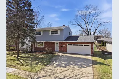 203 Fairview Drive, Saint Charles, IL 60174 - Photo 5