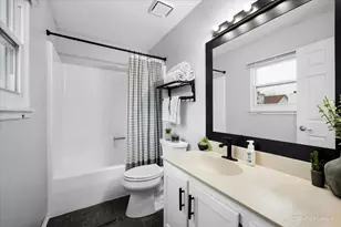 6 Juniper Ct, Streamwood, IL 60107 - Photo 27