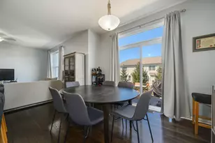 2368 N Brett Ln, Palatine, IL 60074 - Photo 11