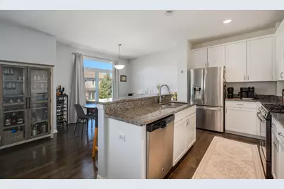 2368 N Brett Lane, Palatine, IL 60074 - Photo 7