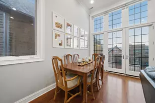 1245 N Greenview Ave, Chicago, IL 60642 - Photo 11